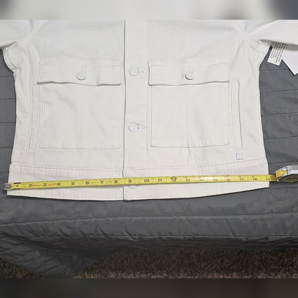 BNWT Large white jean jacket - Picture 9 of 12